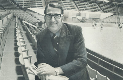 Бобби Халл, ИИХФ, Марсель Дионн, суперсерия, сборная СССР, Бобби Орр, Фил Эспозито, Сборная Канады по хоккею с шайбой, Бобби Кларк, Алан Иглсон, Ассоциация игроков НХЛ