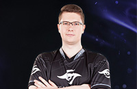 Клемент «Puppey» Иванов, Йек «MidOne» Най Чжэн, Иван «MinD_ContRoL» Иванов, Team Liquid, Team Secret, Илья «Lil me alone» Ильюк, The International, Virtus.pro