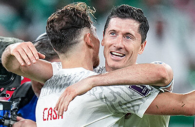 Роберт Левандовски, ЧМ-2022, Чеслав Михневич, Сборная Польши по футболу, Политика, деньги