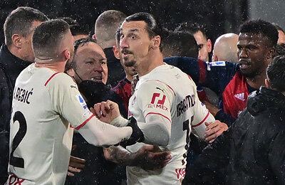 Салли Мунтари, Кальяри, Мойзе Кин, серия А Италия, Стефано Пиоли, Фикайо Томори, Майк Меньян, Милан