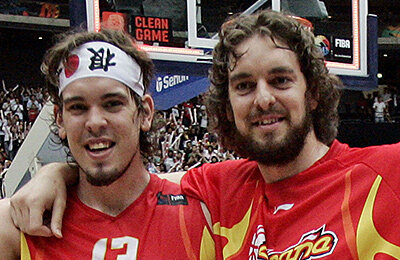 Хорхе Гарбахоса, Рикки Рубио, Марк Газоль, Хосе Кальдерон, Хуан Карлос Наварро, Пау Газоль, сборная Испании, Серджо Скариоло, олимпийский баскетбольный турнир, чемпионат мира по баскетболу, чемпионат Европы по баскетболу