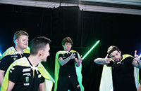 Владислав «Crystallize» Кристанек, Никола «LeBronDota» Попович, NAVI, Виктор «GeneRaL» Нигрини, Евгений «HarisPilton» Золотарев, Александр «XBOCT» Дашкевич, Данил «Dendi» Ишутин, Илья «Lil me alone» Ильюк, Федор «Velheor» Русихин