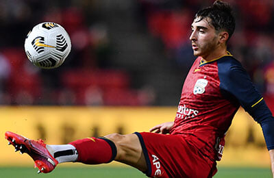 Джошуа Кавалло, высшая лига Австралия, Гари Линекер, Аделаида Юнайтед, Джастин Фашану, Евгений Левченко, Барселона, Антуан Гризманн, Томас Хитцльспергер