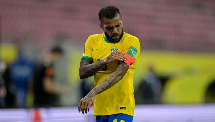 Дани Алвес, Барселона, Сборная Бразилии по футболу