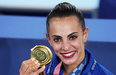 Линой Ашрам, Дина Аверина, Арина Аверина, сборная Израиля (художественная гимнастика), Токио-2020, художественная гимнастика, сборная России (художественная гимнастика)