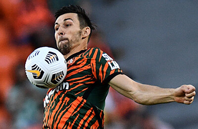 Алексей Каштанов, Денис Бояринцев, Вторая лига Б, премьер-лига Россия, Урал, Волга Ульяновск, Родина Москва, чемпионат Крыма, Игорь Шалимов