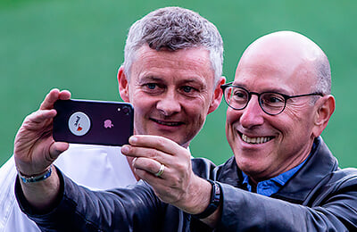 Манчестер Юнайтед, Глейзеры, Джоэл Глейзер, Эд Вудворд, премьер-лига Англия, Оле-Гуннар Сульшер, отставки