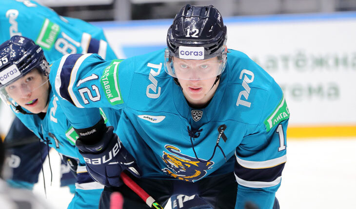 Хоккеист «Сочи» (и сын депутата) полдня считался подозреваемым в убийстве. Это фэйк, хотя клуб путался в показаниях