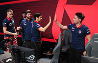 Абай «HObbit» Хасенов, NAVI, Михаил «Dosia» Столяров, Gambit