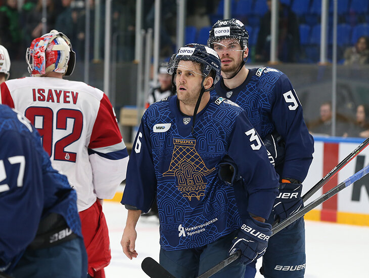 «Торпедо» без Ларионова (уехал в США) влетело «Локомотиву» дома – впервые за 5 лет! 0 голов, мало бросков – не получалось ничего