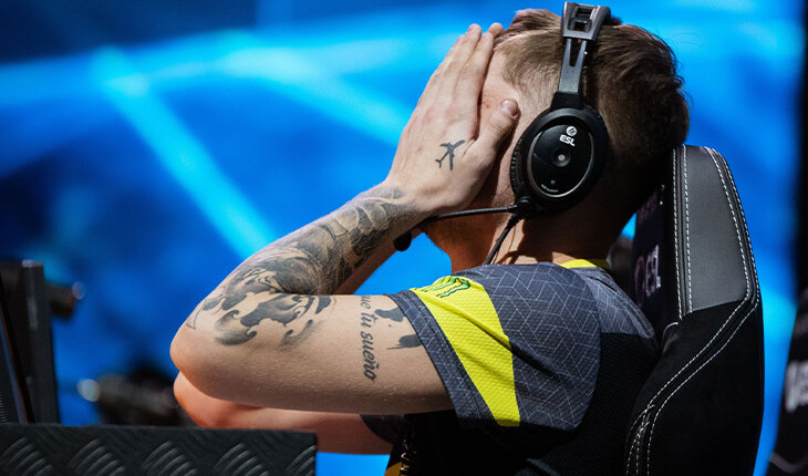 NAVI, Александр «S1mple» Костылев