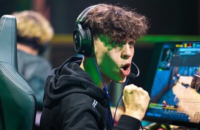 Евгений «Aunkere» Карьят, NAVI Junior