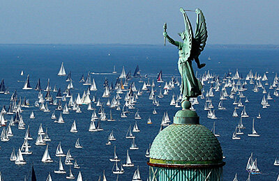 Илья Княжук, Тиаго Алькантара, премьер-лига Англия, Фламенго, Карим Бензема, Нью-Йорк Джайентс, фото, Антон Форсберг, Диего Марадона, Денис Шаповалов, Роберто Фирмино, Пи Джей Такер, Лионель Месси, Дэнни Ингз, Ламар Джексон, Брайдон Ману, Габриэл Барбоза, НФЛ, фото, Антонио Рюдигер, Лига чемпионов УЕФА, Дэвин Хейни, Роберт Хелениус, болельщики, Бока Хуниорс, Джордж Камбосос-младший, NASCAR, Льюис Данк, Купер Капп, австралийский футбол, Эрлинг Холанд, Лука Дончич, Элиас Йелерт, Селтик, Петр Ян, Макс Ферстаппен, Деонтей Уайлдер