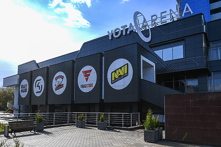 Yota Arena, ESforce Holding