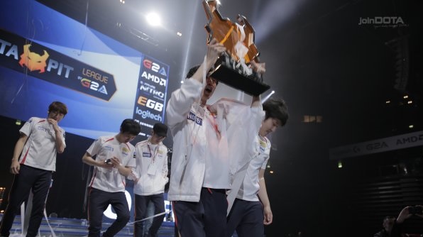 OGA Dota PIT Season 4: Europe/CIS, MVP Phoenix, NAVI, Evil Geniuses, Complexity