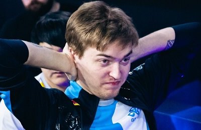 Абай «HObbit» Хасенов, G2 Esports, Расмус «HooXi» Нильсен, IEM Krakow, Cloud9, Дмитрий «Sh1ro» Соколов, Иван «F_1N» Кочугов, Тимофей «Interz» Якушин, Сергей «Ax1le» Рыхторов