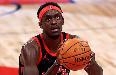 Скотти Барнс, Гэри Трент-младший, Масаи Уджири, Ник Нерс, О Джи Ануноби, Горан Драгич, Кайл Лаури, Фред Ванвлит, Летняя лига НБА, НБА плей-офф, НБА, Паскаль Сиакам, Торонто, драфт НБА