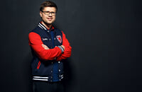 Константин «Groove» Пикинер, Gambit