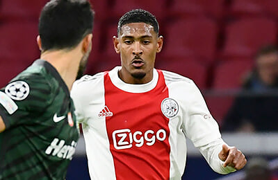 Себастьян Аллер, Аякс, Лига чемпионов УЕФА, Спортинг, высшая лига Нидерланды, рекорды, Криштиану Роналду, Эрик тен Хаг