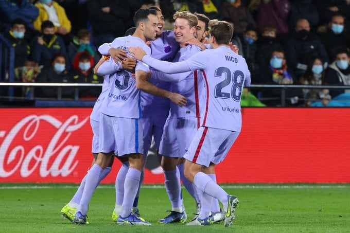 Хави, Барселона, Френки де Йонг