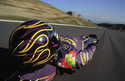 фрисби, плавание, прыжки с шестом, любительский футбол, кайтбординг, любительский волейбол, любительский спорт, серфинг, Санный спорт, Бег, пляжный волейбол, Прыжки на батуте, экстрим, вейкбординг, Бег