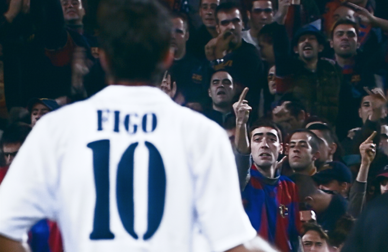 Всего двое играли и за «Барсу», и за «Реал» в этом веке. Вспомните их?