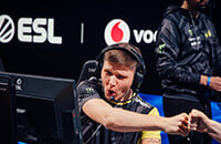 NAVI, MOUZ, Александр «S1mple» Костылев, Валерий «B1t» Ваховский