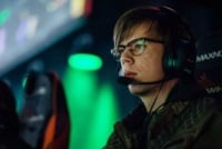 Юре «Pingvincek» Плесей, Максим «Shachlo» Абрамовских, Константин «Kodos» Когай, Владислав «BLACKARXANGEL» Иващенко, Олег «sayuw» Каленбет, Игорь «Maden» Моденов, Джерри «EGM» Лундквист, Ярослав «Miposhka» Найденов, Team Empire