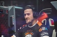 Ярослав «pashaBiceps» Яжомбковски