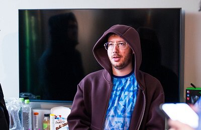 The International, Tundra Esports, Нета «33» Шапира, Визовые проблемы, Эдгар «9Class» Налтакян, Мэтью «Whitemon» Филмон, Мартин «Saksa» Саздов