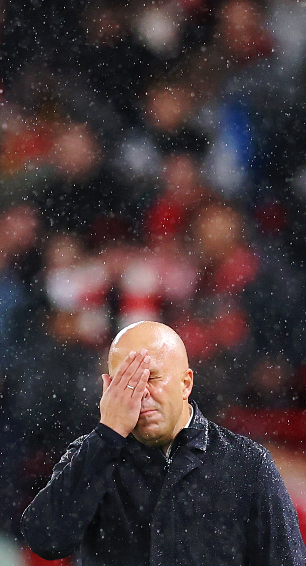 Слот в топ-3 на отставку в АПЛ. Кто его заменит?