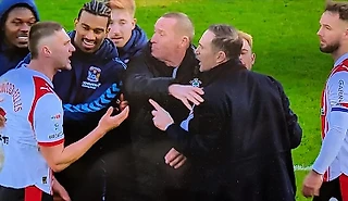 «Ты дерьмовый Джеррард». Лэмпард ответил на это большим пальцем – и понеслась