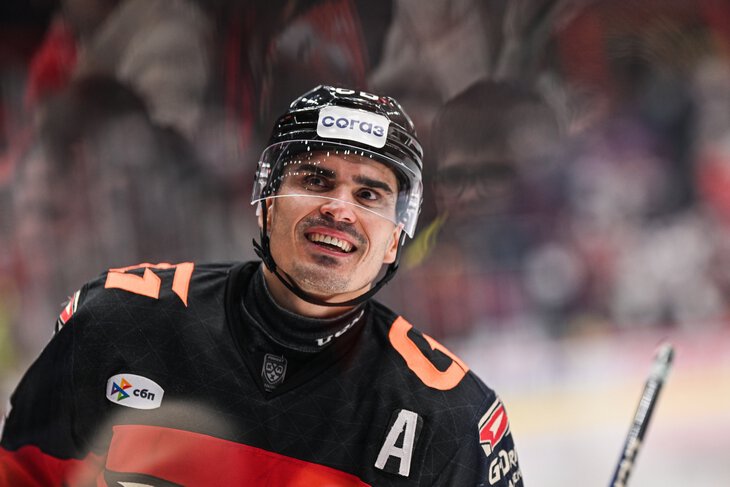 Фотография поста в ленте Рекорд Якупова: 69 матчей за одну регулярку – но как? У всех команд же по 68 игр!