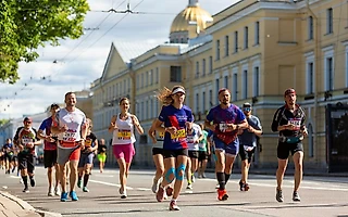 СПБ полумарафон «Северная столица» пройдет 22 сентября. Главное о забеге: расписание, трасса и дистанции, получение стартовых пакетов