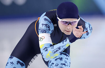 😍 Форма конькобежцев из Казахстана прекрасна. Вдохновлена древними петроглифами