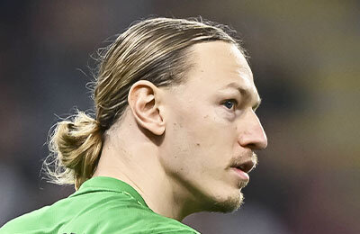 Сафонов тащил пенальти со сломанной рукой. Шок