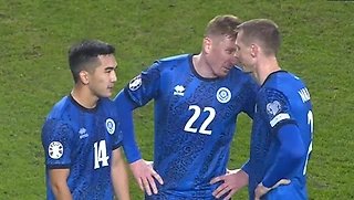 Казахстан обидно проиграл Словении в матче за выход из группы: еще есть шанс попасть на Евро через стыки