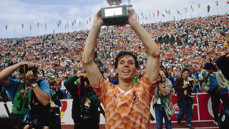 Ван Бастен – легенда Евро-1988. Начал в запасе, Кройфф вообще советовал не ехать