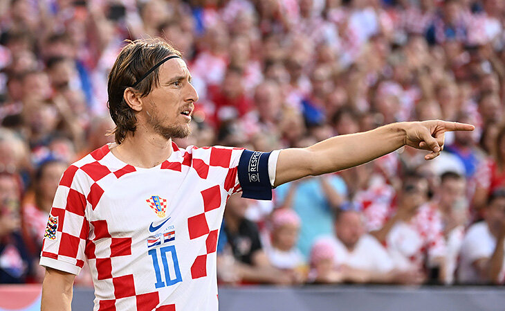 Хорватия поедет на Евро, если победит Армению. Какой расклад в группе D?