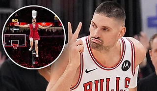 «Буллз» отыграли «-24», вырвав победу за три секунды до конца! Поддержали возвращение «Красной панды»