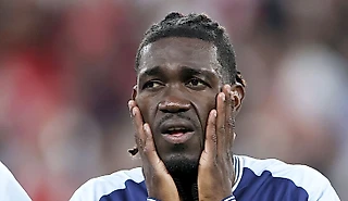 Биссума из «Тоттенхэма» попался с веселящим газом. Опять!