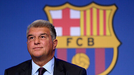 Чем занимается Лапорта, пока он не президент «Барсы»?