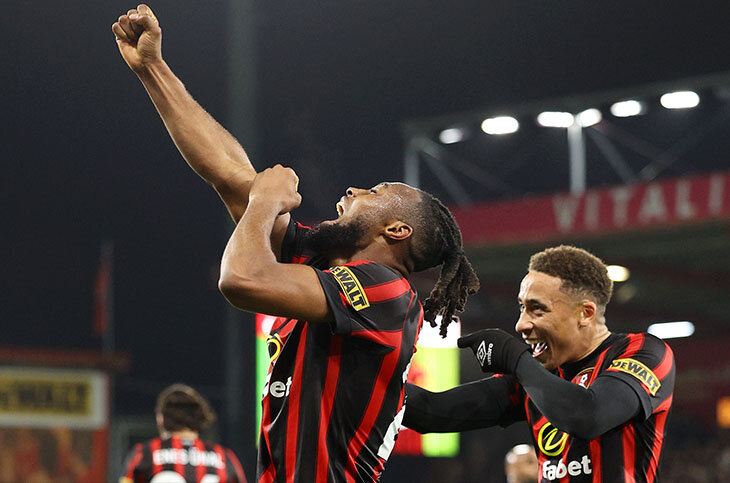 0:3 ➡️ 4:3 за тайм! Удивительный камбэк в АПЛ почти затмил ЛЧ