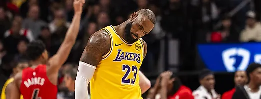 Леброн пожертвовал великой серией для победы! Впервые с 2007-го не набрал и 10 очков