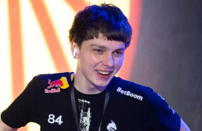 Трансферы, Falcons Esport, Максим «Kyousuke» Лукин, Илья «m0NESY» Осипов, Данил «donk» Крышковец, BLAST Austin Major