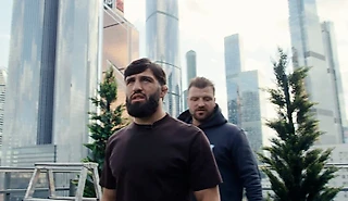 «Могу съесть 35-40 хинкалей». Как живет Арман Царукян, который не дрался 1,5 года?