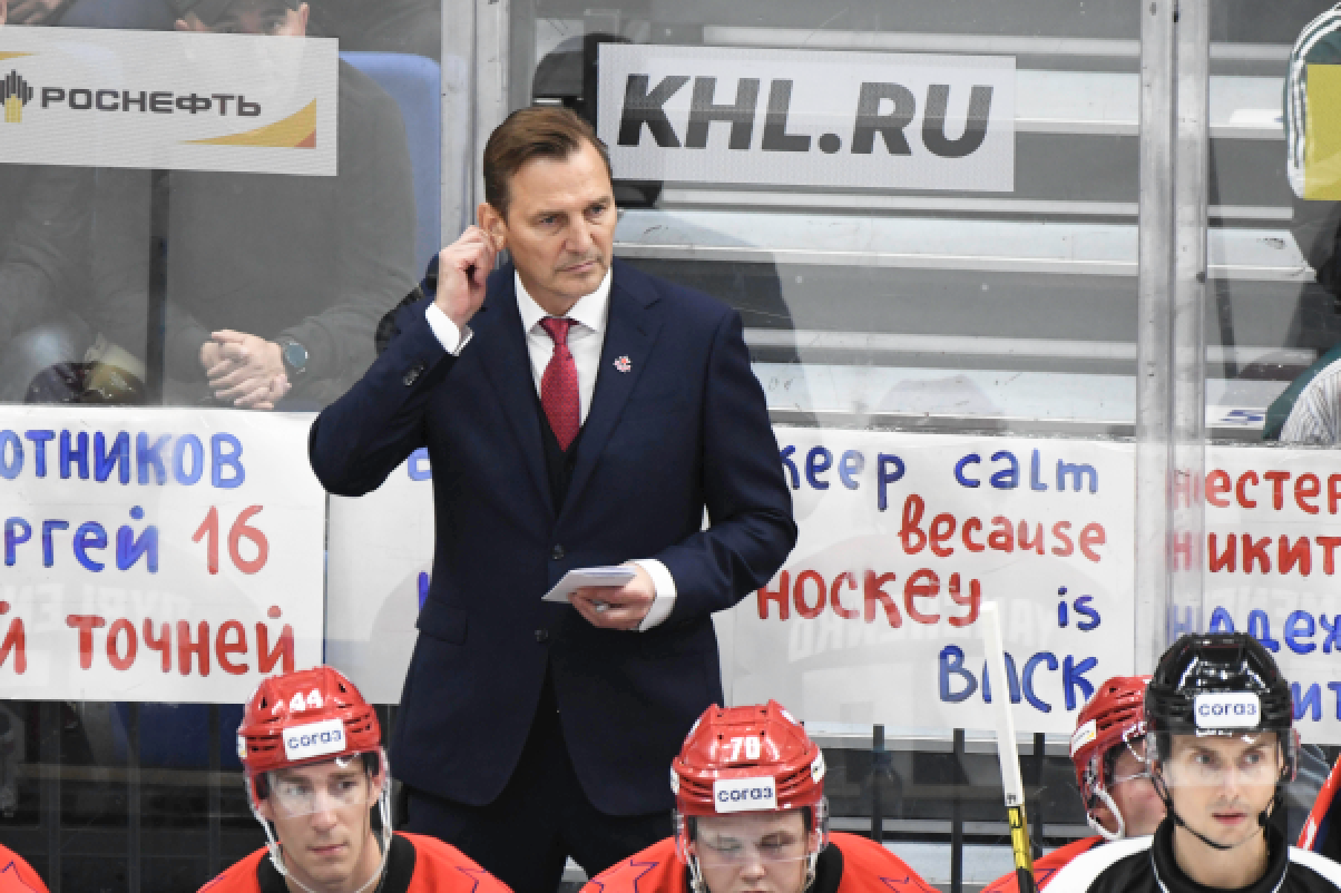 «Хватит кувыркаться, пора играть». ЦСКА впервые так плохо начал при Федорове – но после собрания победил 7:1