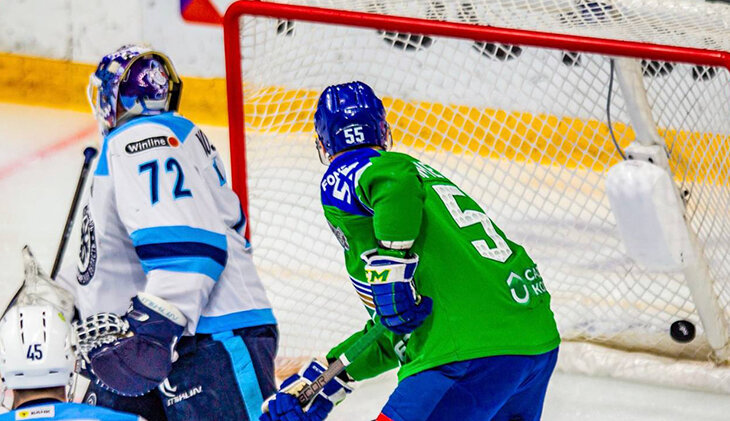 Фотография поста в ленте Кошмар «Сибири»: пропустили 15 шайб за два матча!