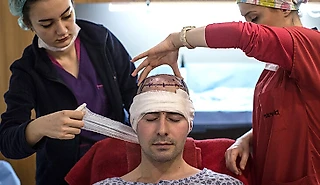 Зубы – из Китая, волосы – из Турции. Какие еще направления популярны у россиян для медицинского туризма?