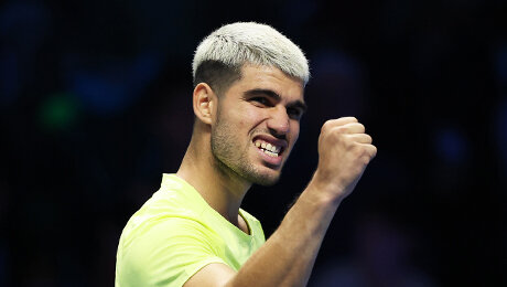 Алькарас запугал и погубил Фрица движением – и выжил в суперматче